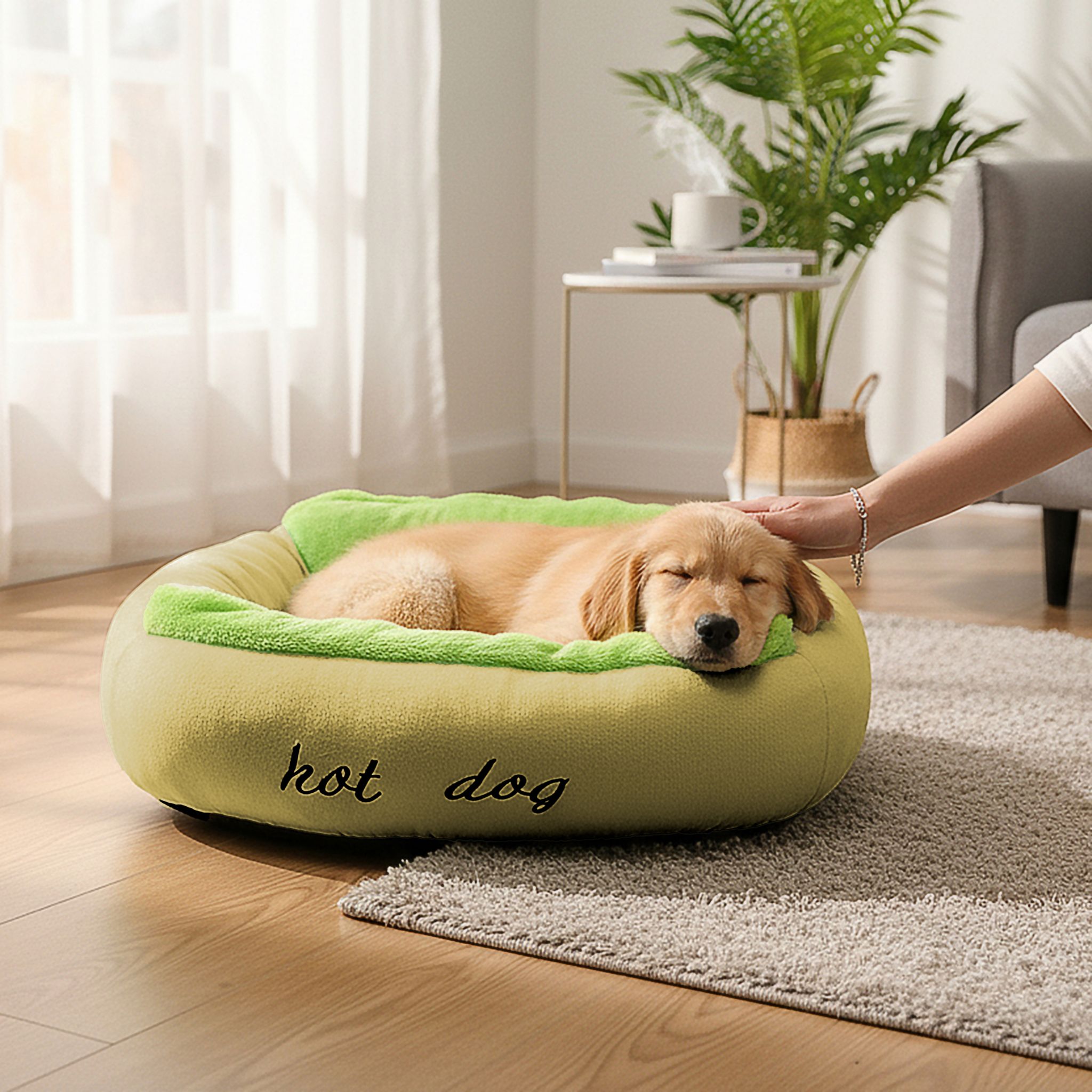 Coussin - The Concept Factory - Hot Dog - Design Ludique - Vert Et Jaune