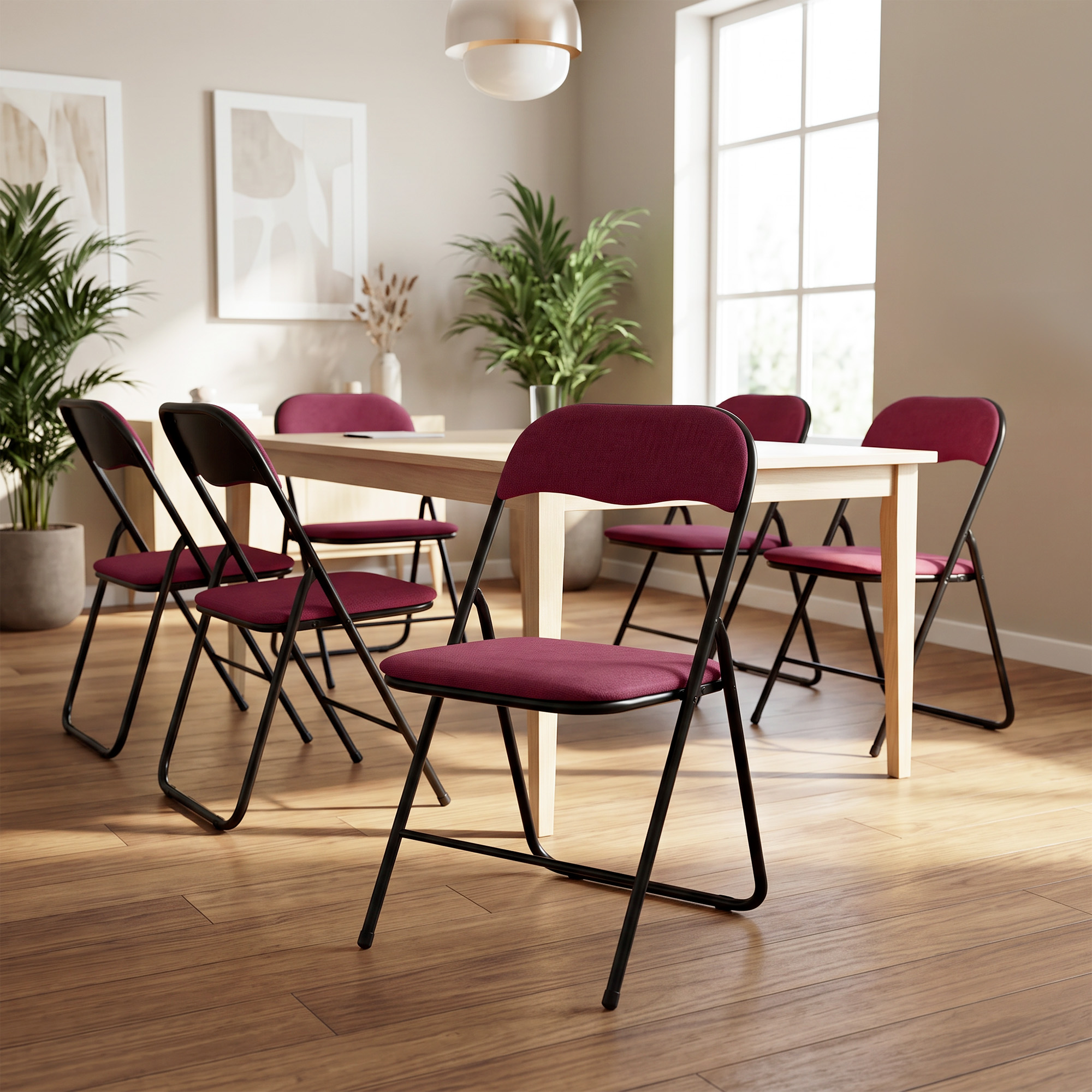 Lot De 6 Chaises Pliantes Rembourrées En Tissu Bordeaux Et Pieds Métal Noir Greta
