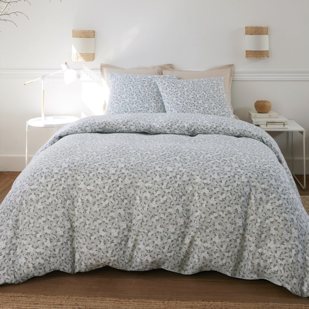 Parure Housse De Couette 240x220cm + 2 Taies Motif Liberty Céladon 100% Gaze De Coton - Elma