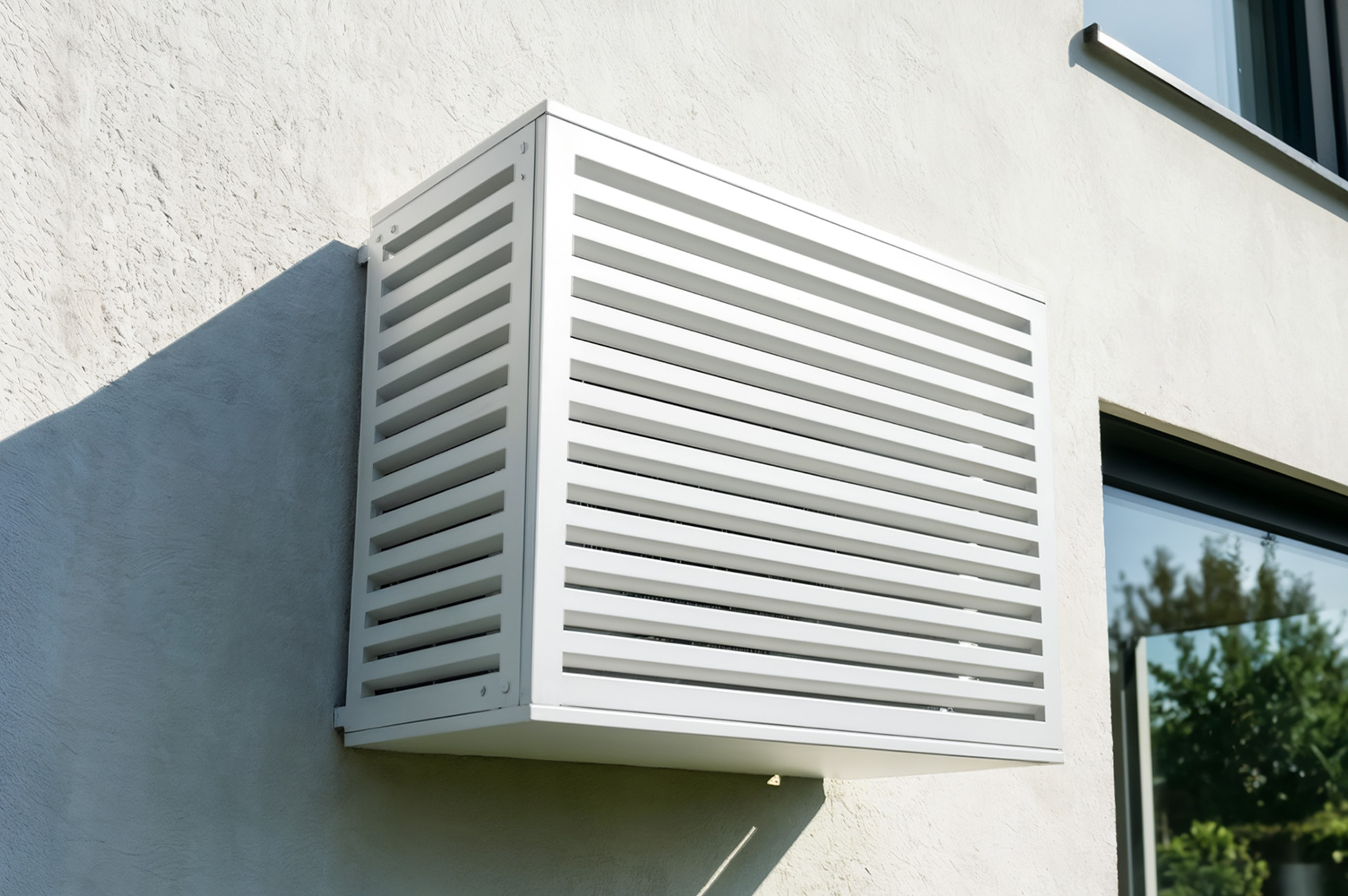 Cache Clim & Pompe À Chaleur Aneto Aluminium Blanc Avec Face Inférieure - Taille M