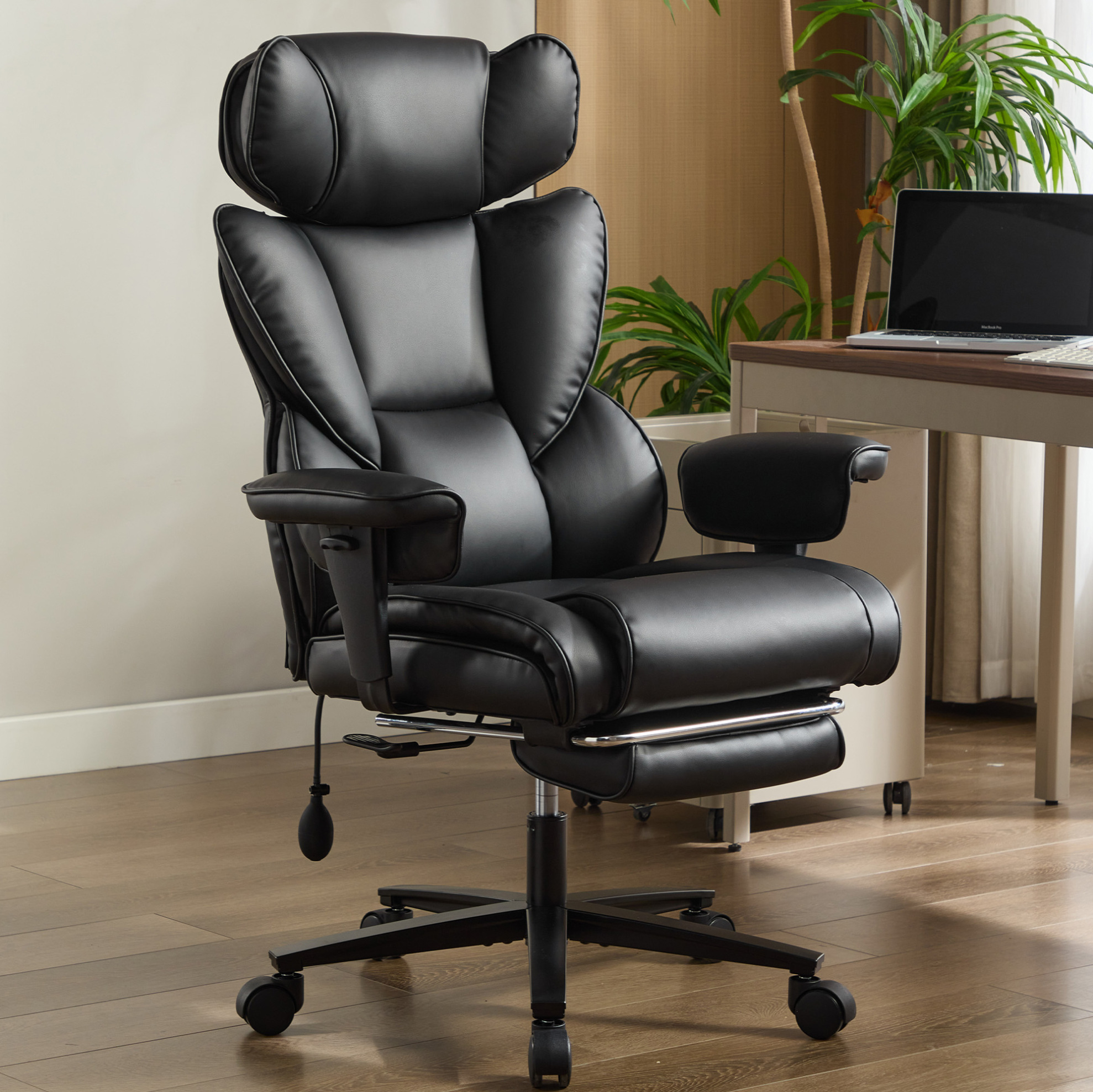 Chaise De Bureau Ergonomique Noire Avec Repose-pieds, Appui Lombaire Et Dossier Inclinable