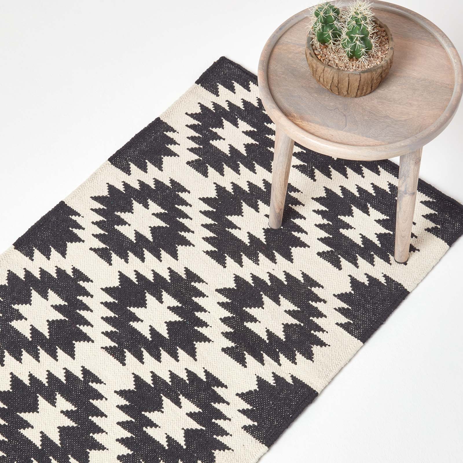 Tapis Kilim En Coton À Motif Géométrique Noir Et Blanc Zurich 66x200cm - Homescapes