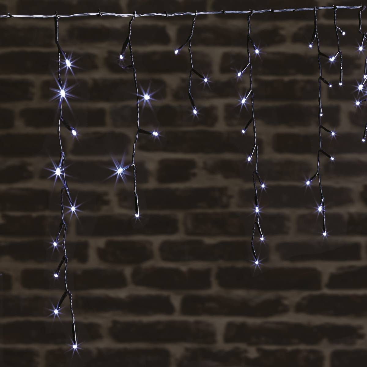 Rideau Stalactite Extérieur 14.85m 450 Led Blanc Froid + Transfo - Feeric Lights & Christmas