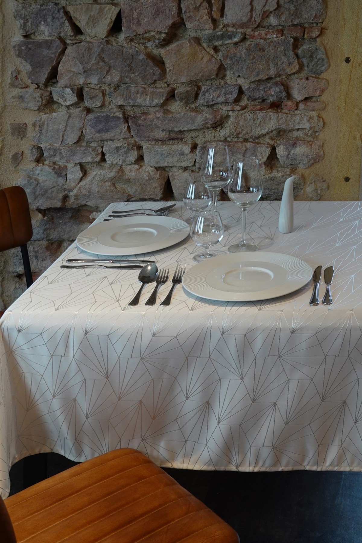 Nappe 145x300cm Facette Rouge