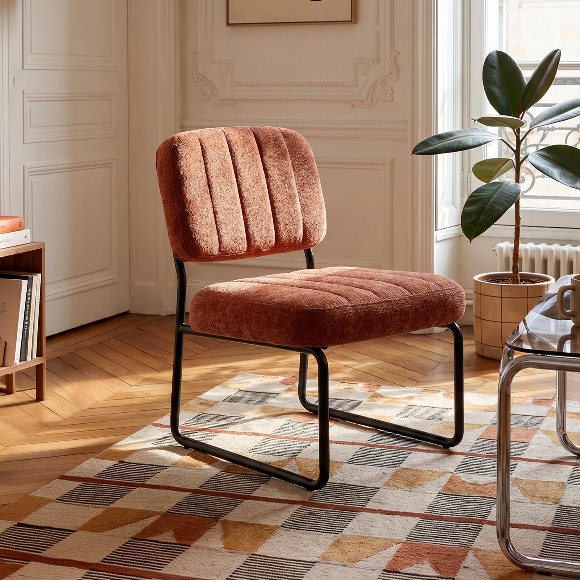 Sicaan Fauteuil Terracotta Rembourré Pieds Métal Noir Et Tissu Chenille - Paola