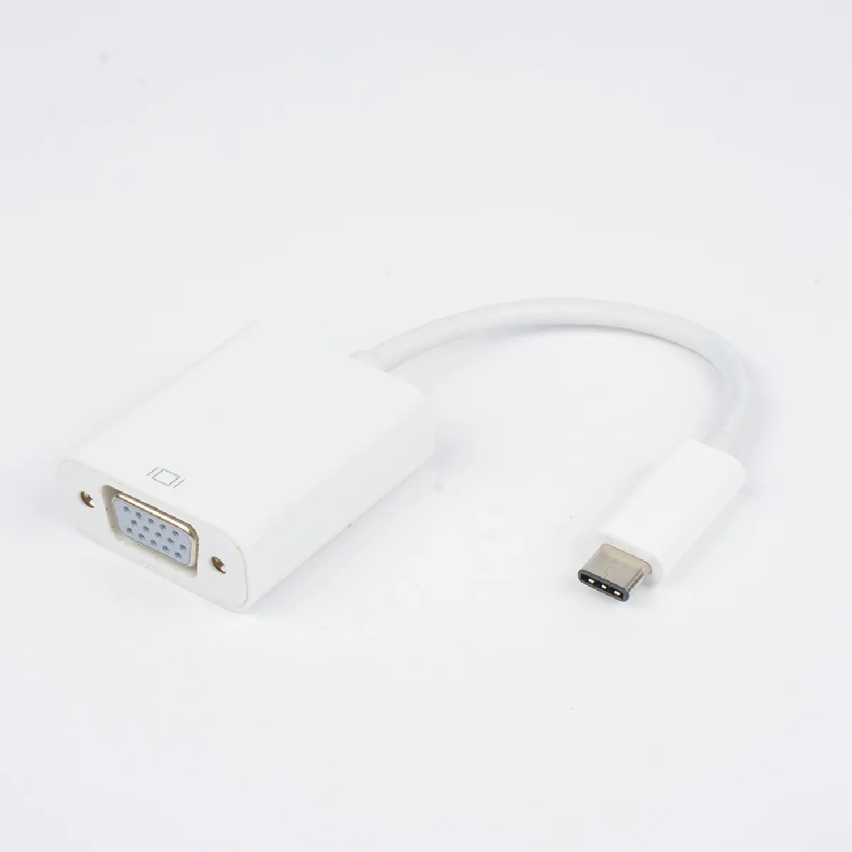 Adaptateur USB-C mâle /VGA femelle Connecrteurs en nickel Pour Macbook et PC Plug & Play - Neuf