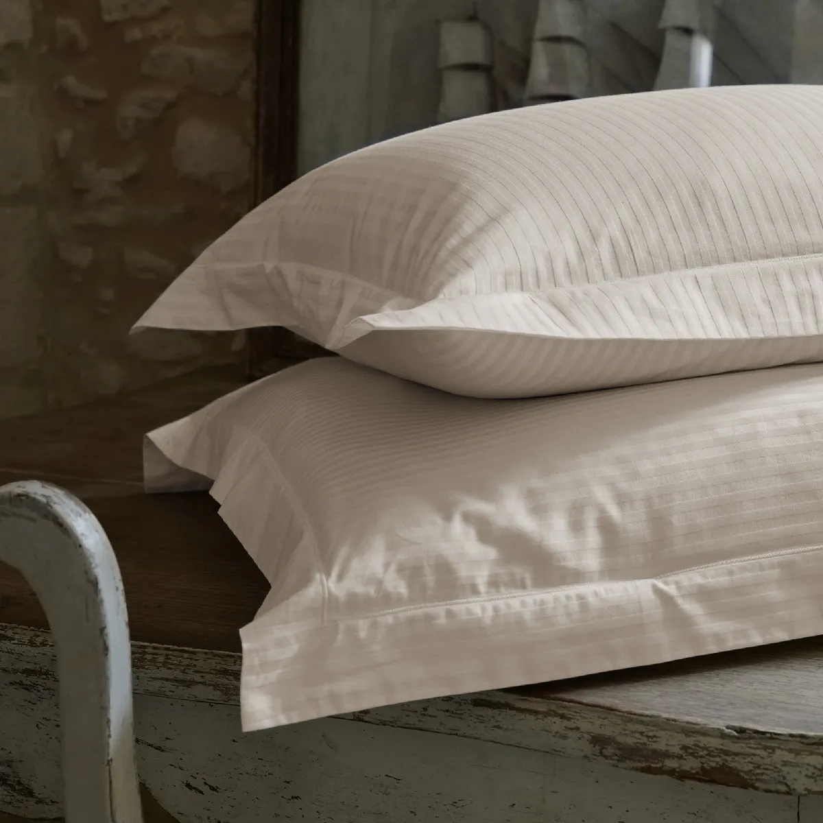 Parure De Lit 240x220 Cm Set 65x65 Satin Concerto Rayures Beige Lin