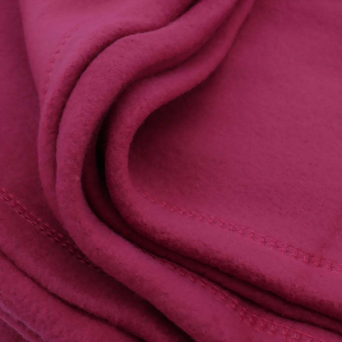 Linnea Isba Plaid 240 X 260 Cm Polyester Violet
