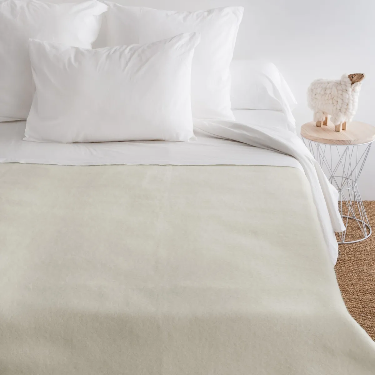 Couverture Pure Laine Vierge Woolmark 500g/m² Volta 240x260 Cm Blanc Naturel