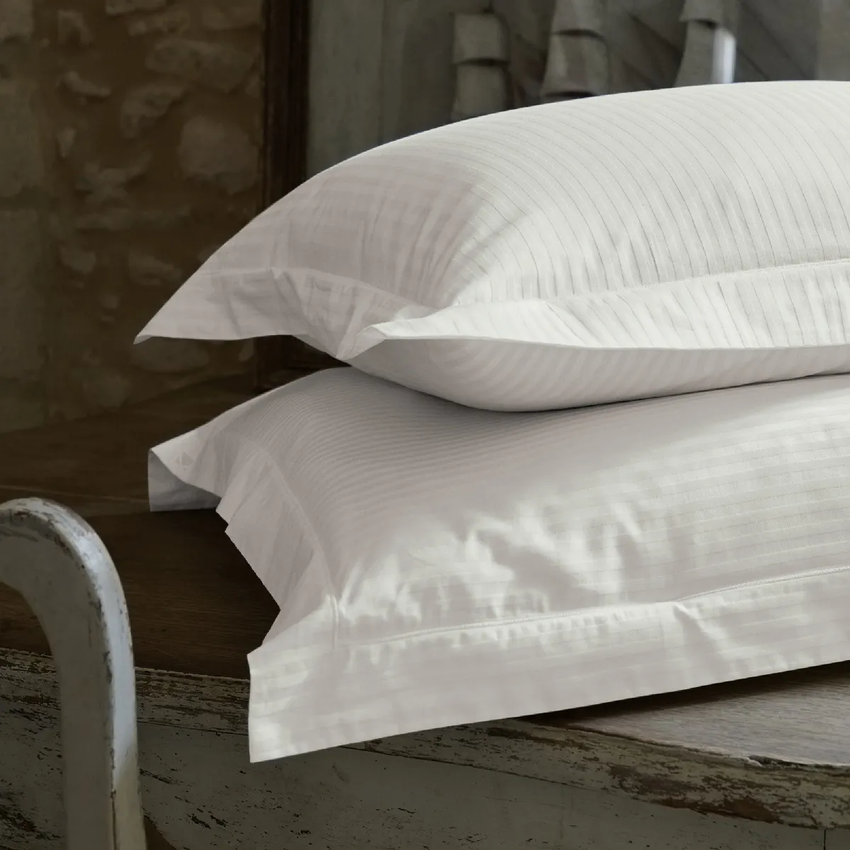 Parure De Lit 280x240 Cm Set 65x65 Satin Concerto Rayures Beige Craie