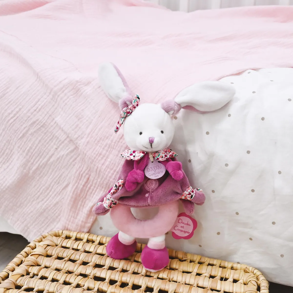 Doudou Hochet Lapin 19 Cm Collection Lapin Cerise Rose