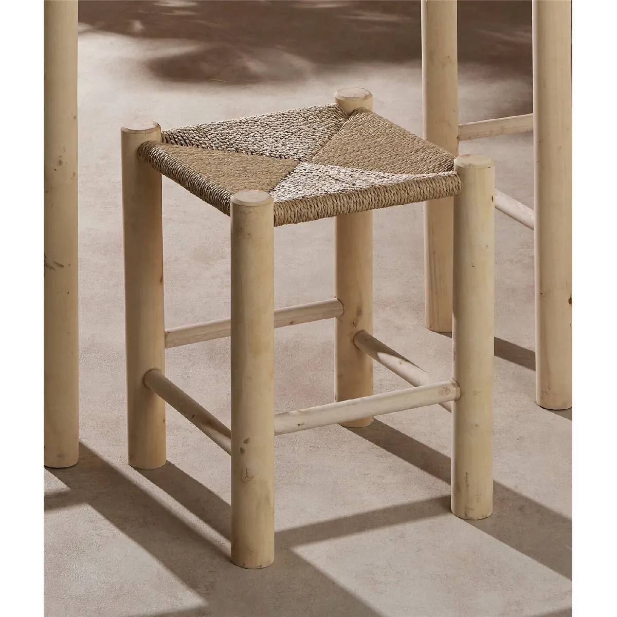 Tabouret en bois naturel avec assise en corde, 40 cm x 32 cm