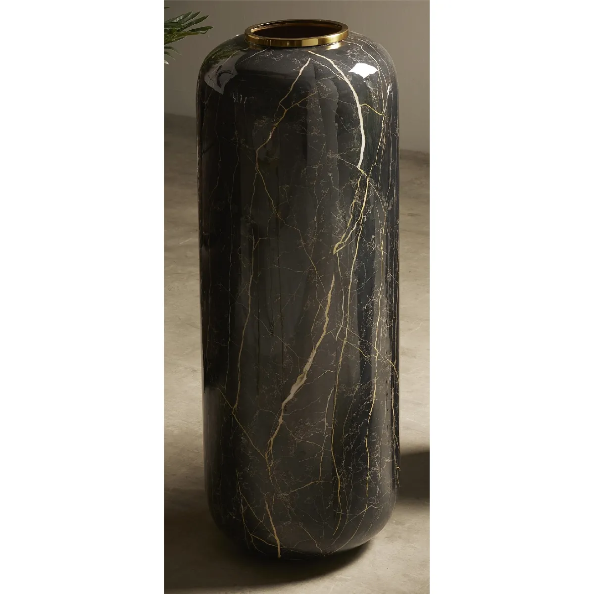 Vase imitation marbre noir et beige 80 cm 30dx80 cm