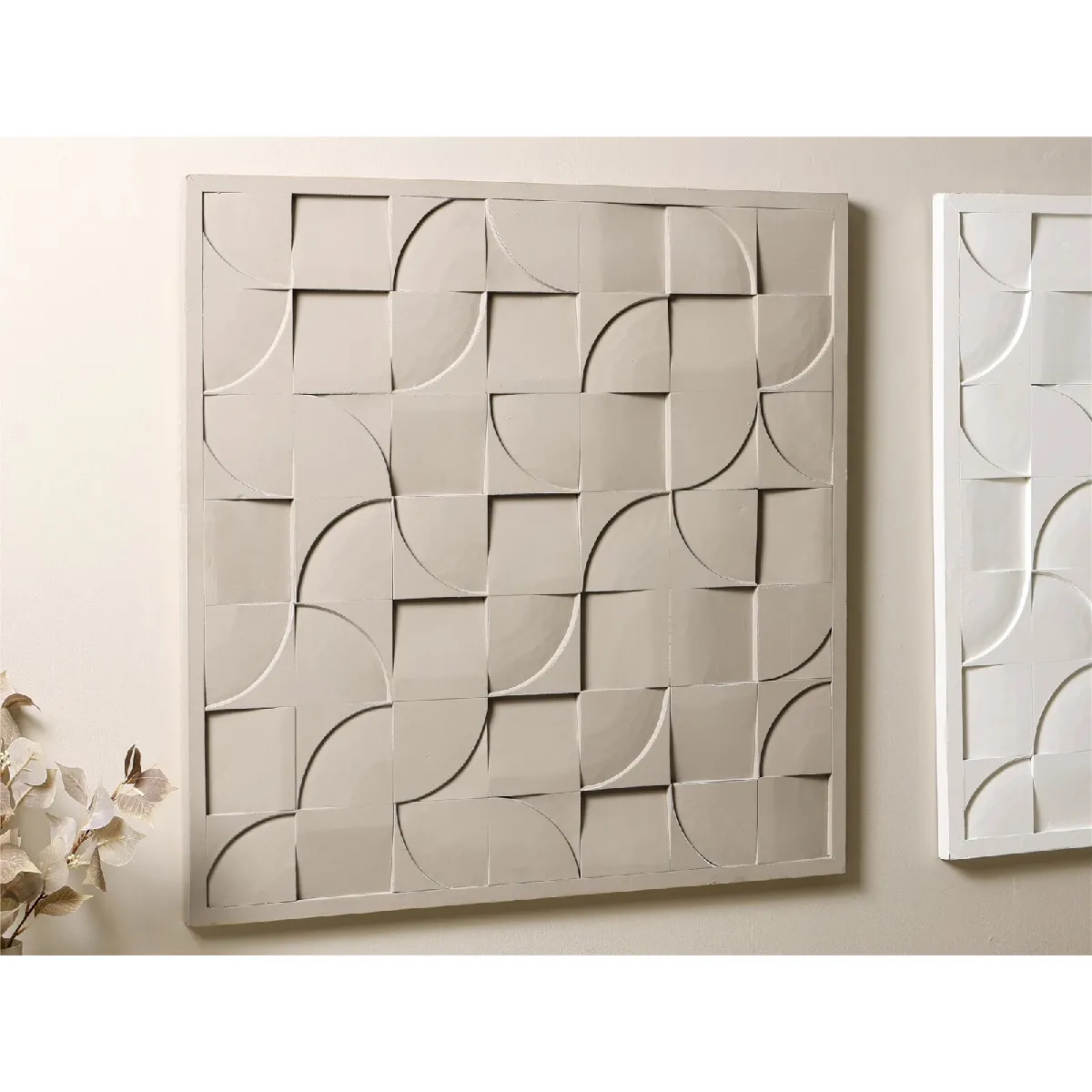 Panneau sculpté à différentes profondeurs, partie supérieure 90x90cm 90x3x90cm