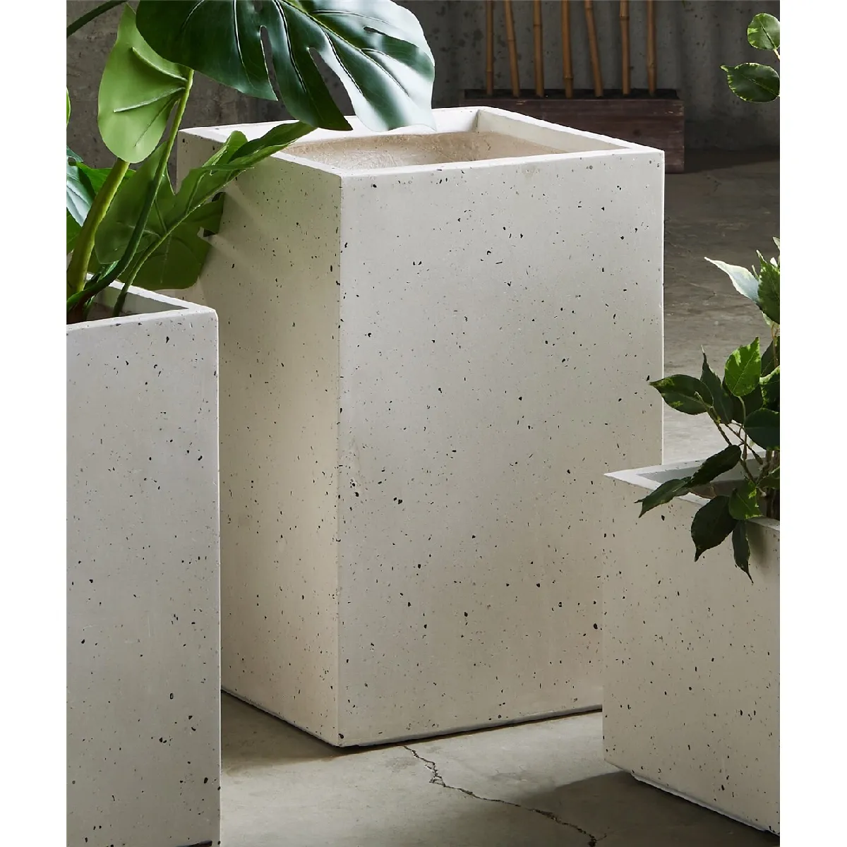 Pot de fleurs effet terrazzo 50 cm 33 x 33 x 50 cm
