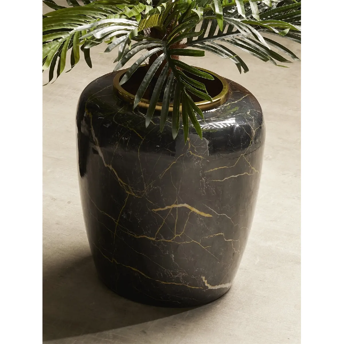 Vase imitation marbre noir et beige 36 cm 33 cm de diamètre x 36 cm