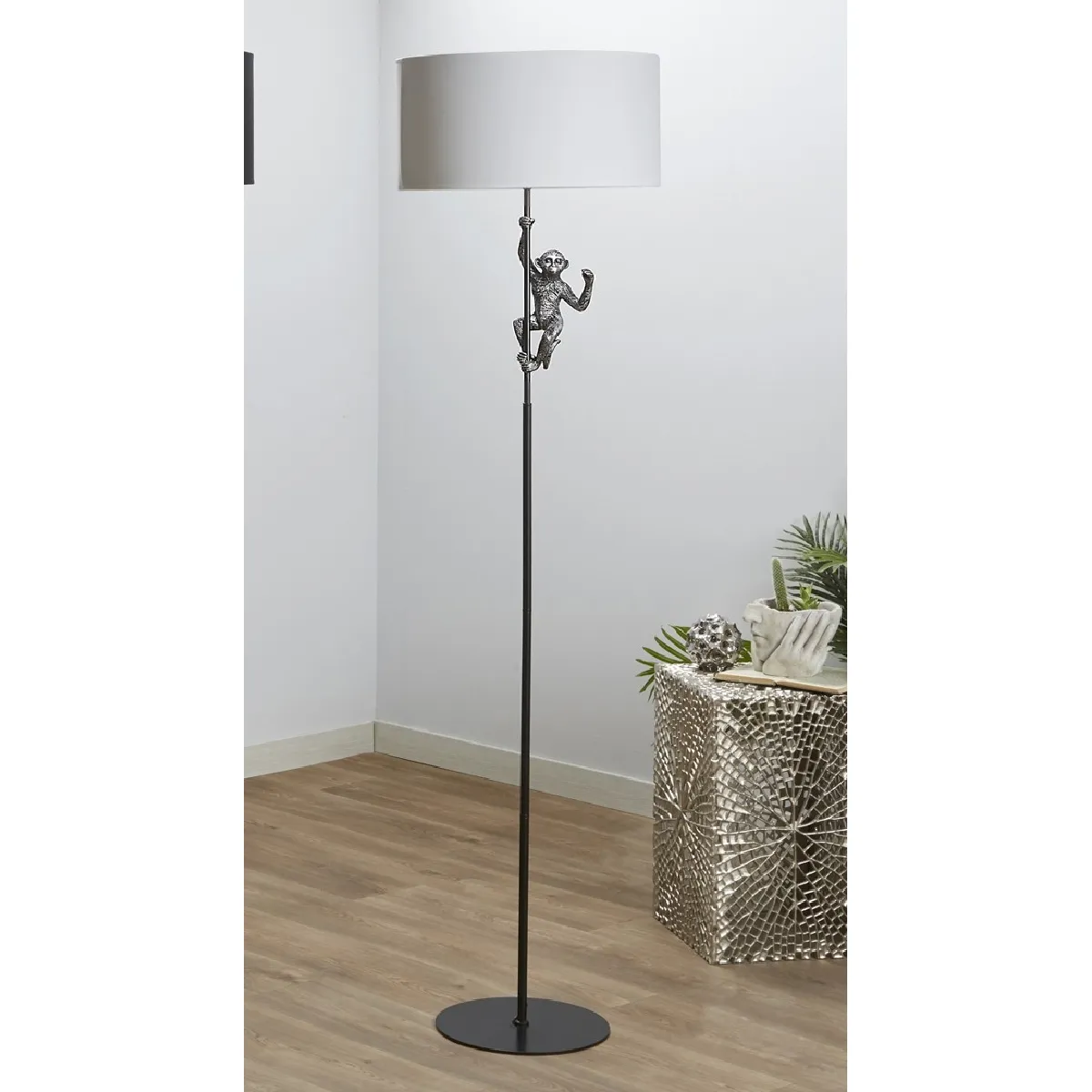 Lampe de pied en résine en forme de singe argenté 165 cm 45 cm de diamètre x 165 cm