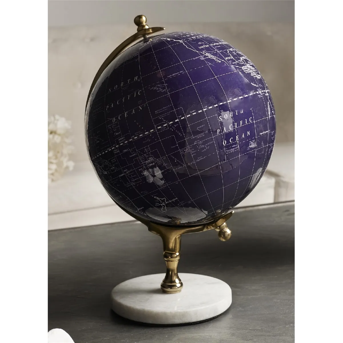 Globe en marbre bleu marine 20x33cm 20x33cm