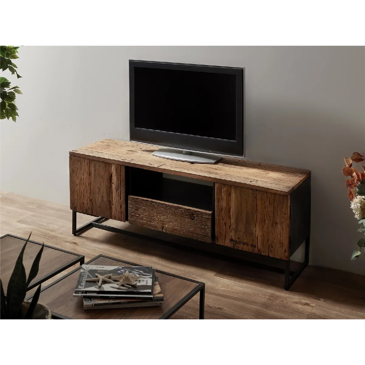 Meuble TV Lacerta, bois d'acacia recyclé et métal, 145 x 40 x 55 cm