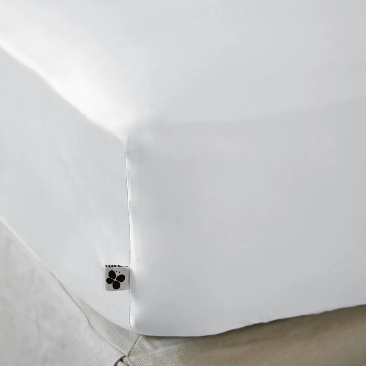 Drap Housse "salomé" Viscose De Bambou 120 Fils/cm² Toutes Dimensions L'effet Papillon