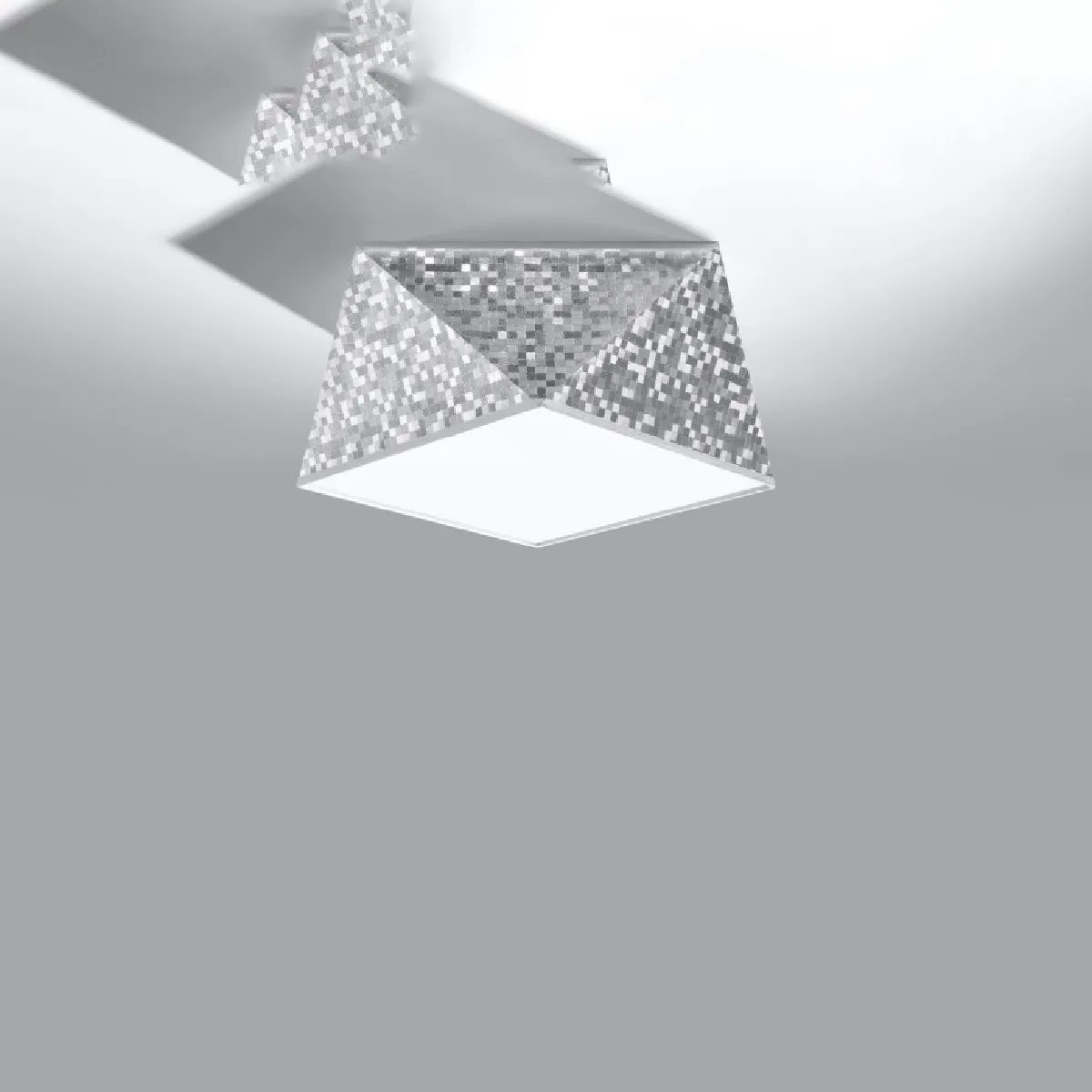 Plafonnier Calaea 25 argent 15 x 25 x 25( h x l x P en cm )