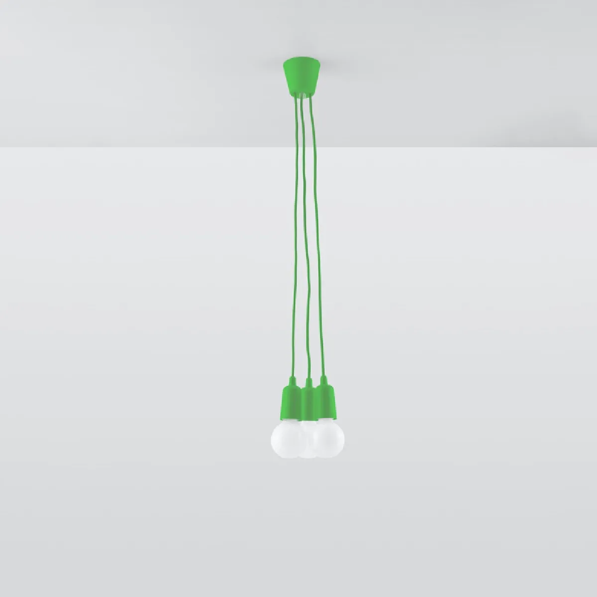Lampe pendante Noviar 3 verte 90 x 15 x 15( h x l x P en cm )