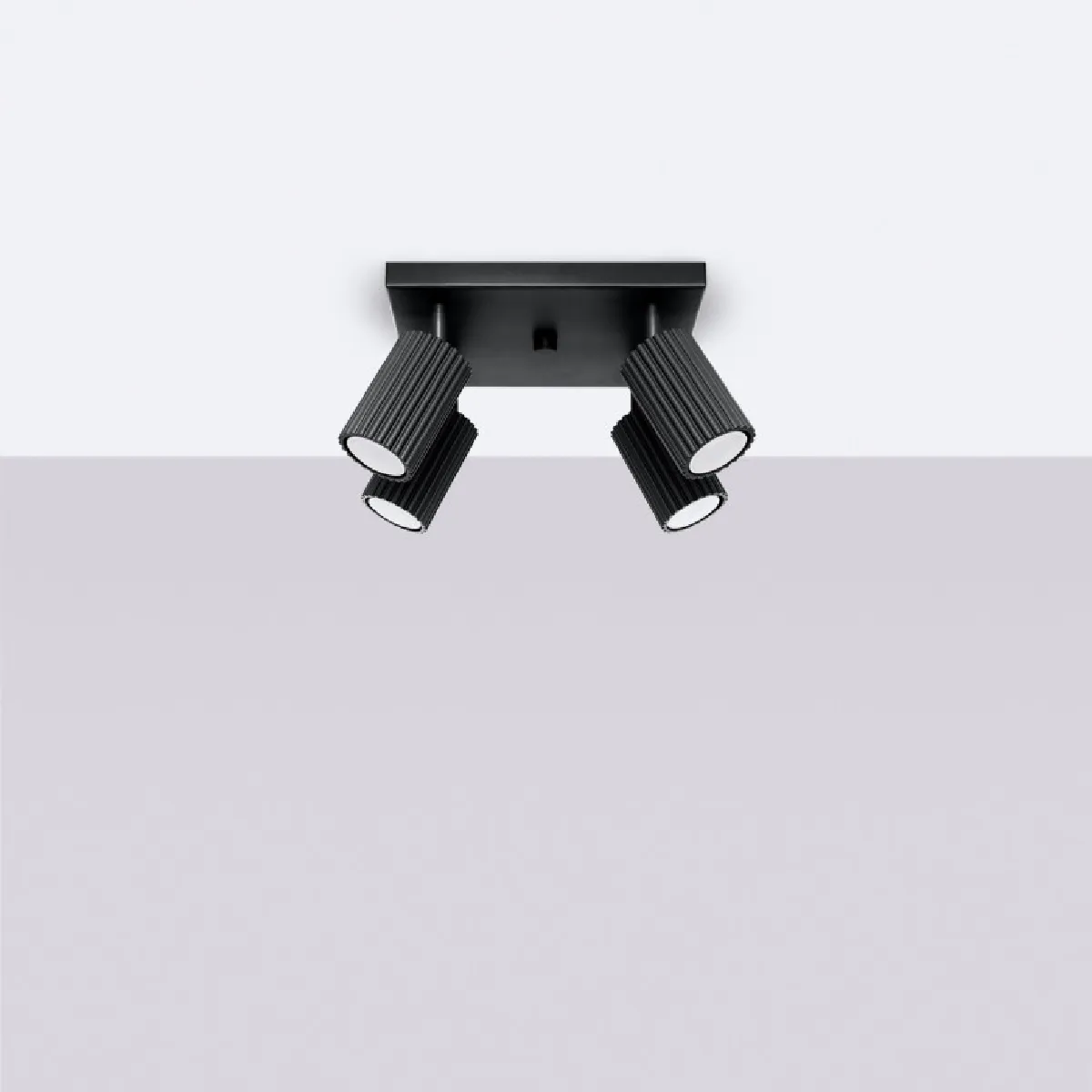 Plafonnier Elaen 4 noir 16.5 x 25 x 25( h x l x P en cm )