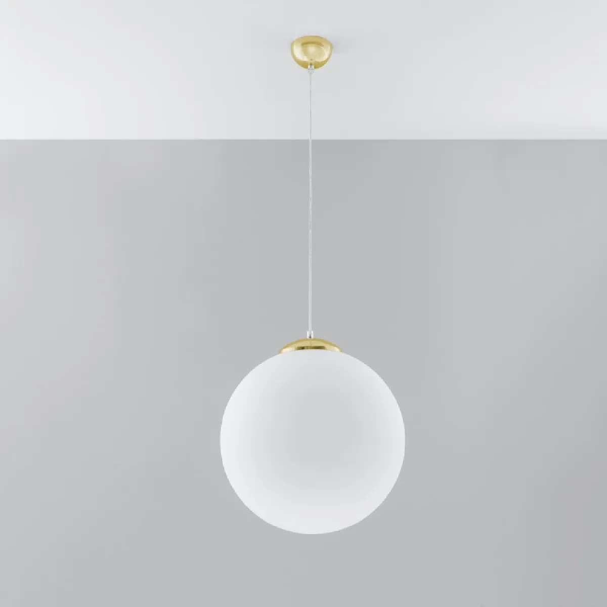 Lampe pendante Lumaena 40 doré 130 x 40 x 40( h x l x P en cm )