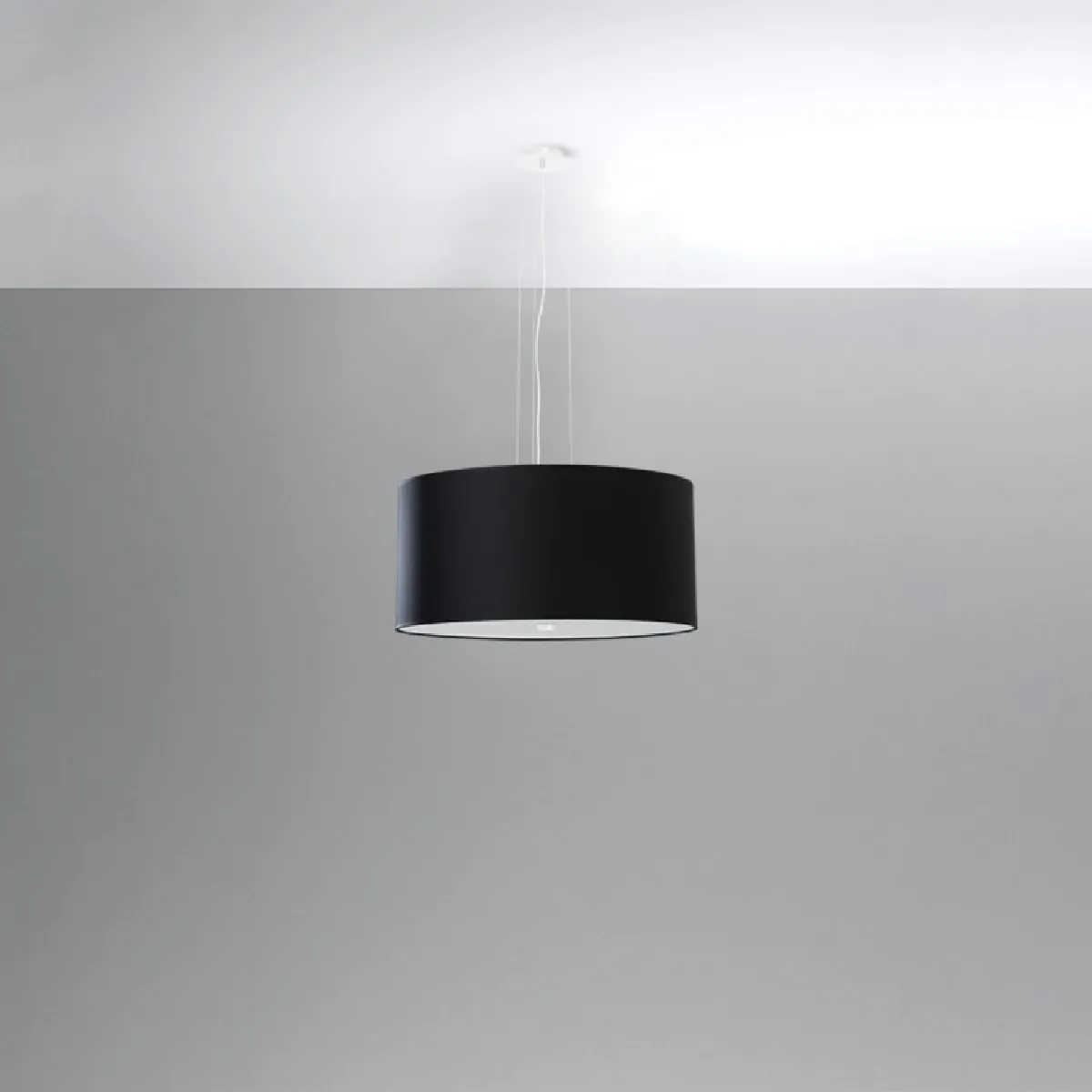 Lustre Novoen 50 noir 115 x 50 x 50( h x l x P en cm )