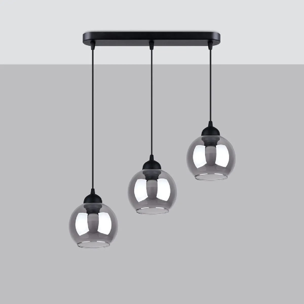 Lampe pendante Orana 3 noir 117 x 45 x 15( h x l x P en cm )