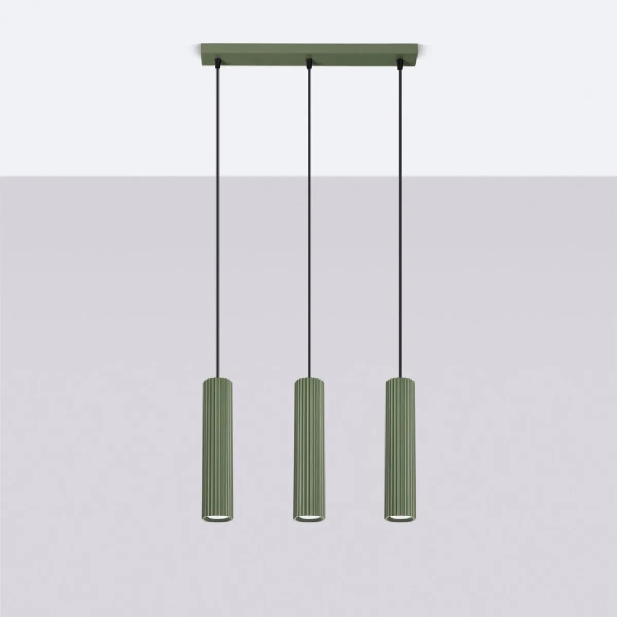 Lampe suspendue Elaen 3L vert olive 98 x 45 x 6.5( h x l x P en cm )