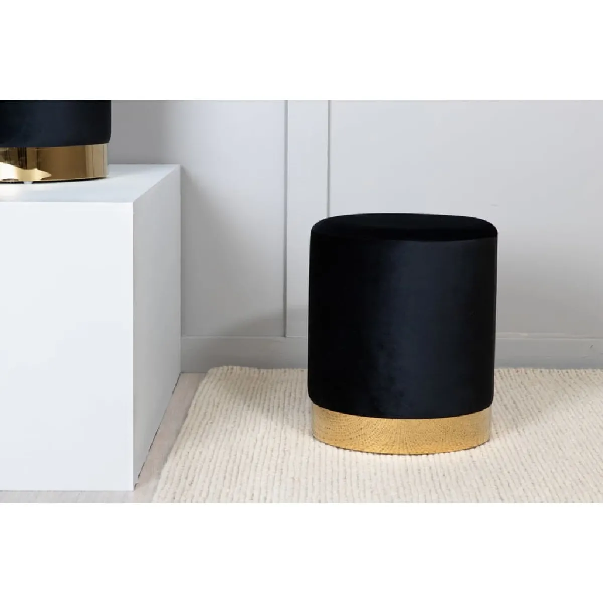 Pouf Benji 35x35x42,5 Cm Velours Noir Et Laiton Venture Home