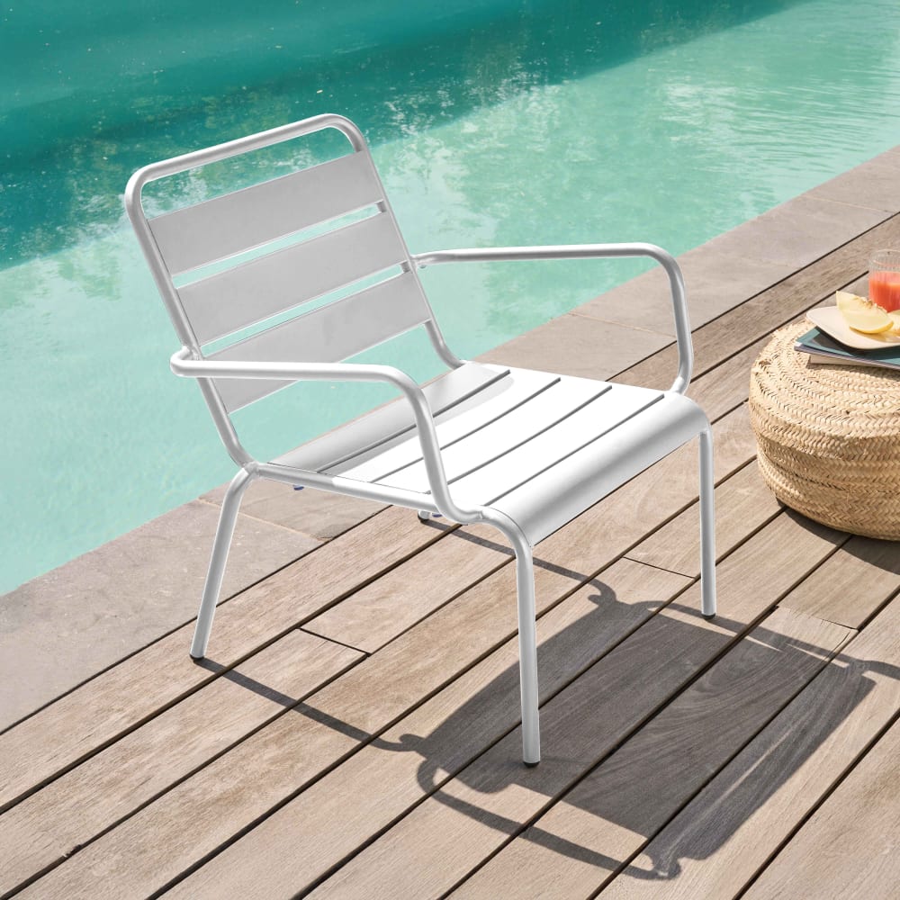 Fauteuil de jardin bas relax acier blanc Palavas Oviala