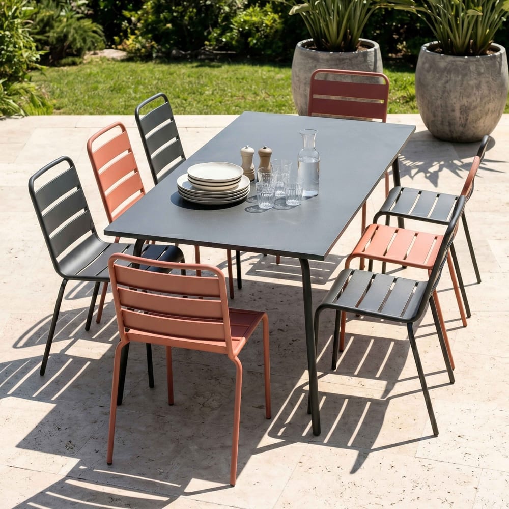 Ensemble table de jardin et 8 chaises en métal gris et argile Palavas Oviala