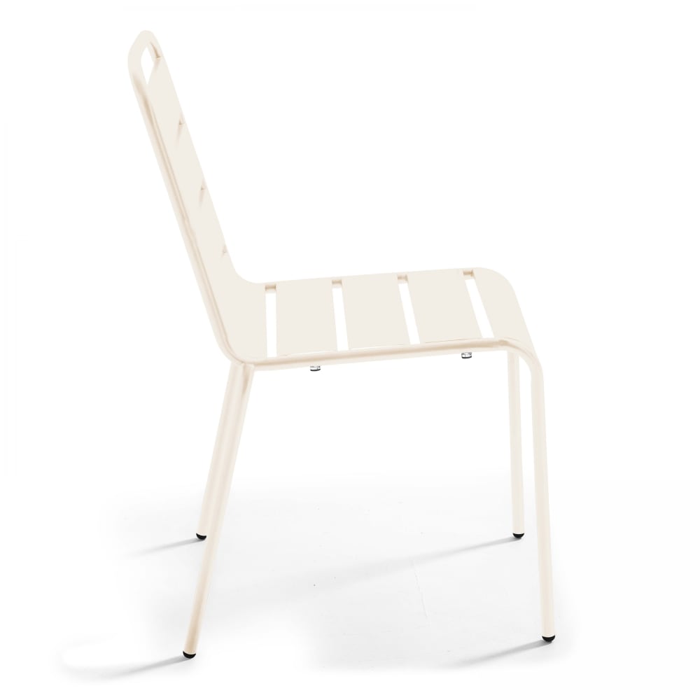 Chaise en métal ivoire Palavas Oviala