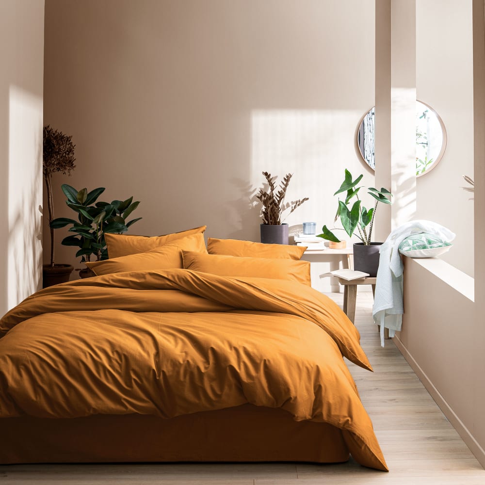 Parure de lit en coton lavé taies volant caramel 260x240+2x50x70cm