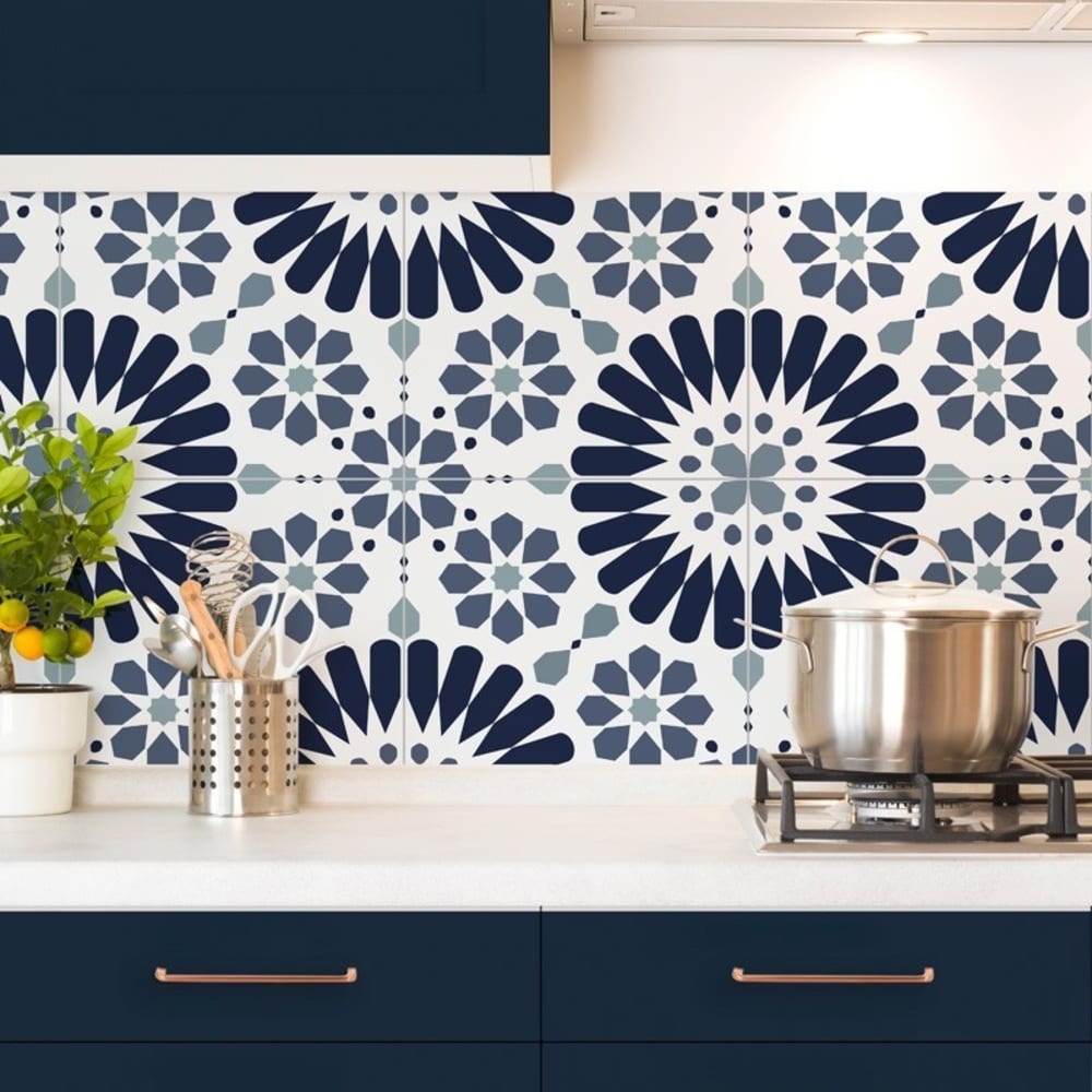 Crédence cuisine en aluminium - effet carreaux de ciment bleu - 360x50 cm (en 3 bandeaux)