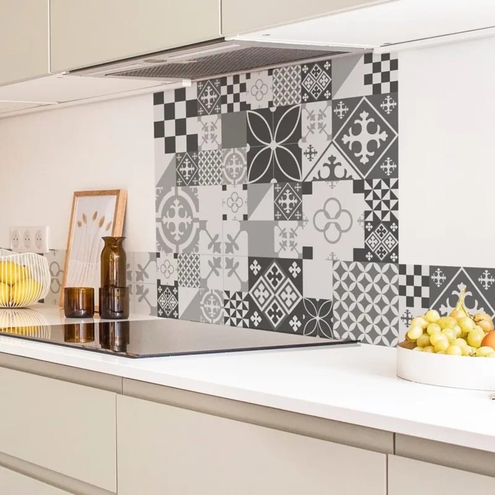 Crédence cuisine en aluminium - effet carreaux de ciment gris - 300x20 cm (en 3 bandeaux)