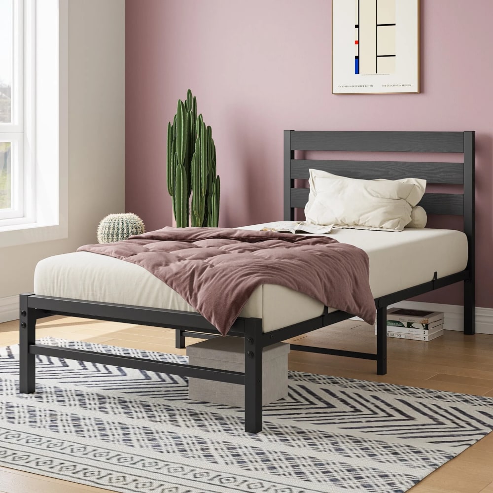 Lit 90x200 cm en métal noir avec tête de lit haute et sommier à lattes, design industriel et moderne pour chambre adulte