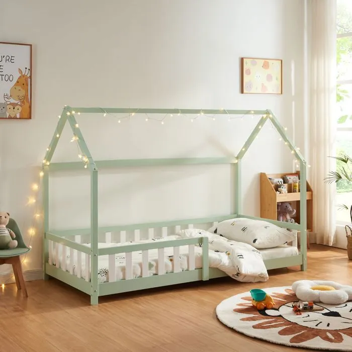 Lit cabane Hesel pour enfants bois de pin 90 x 200 cm vert menthe en.casa