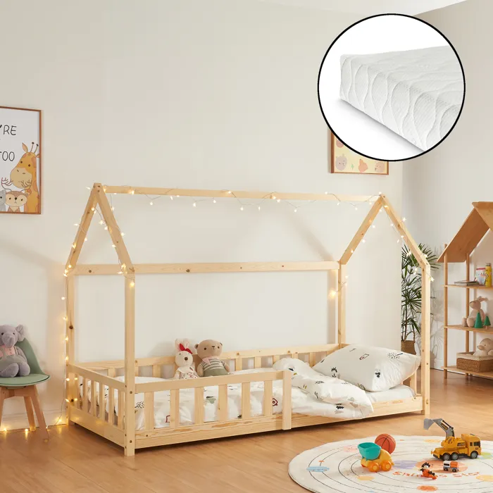 Lit cabane Hesel avec matelas à mousse froid 90 x 200 cm naturel en.casa