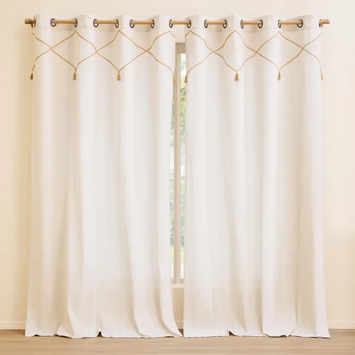 Lot de 2 Rideaux à Œillets Lacia 140 x 240 cm Polycoton Uni avec Détails en Jute et Pompons