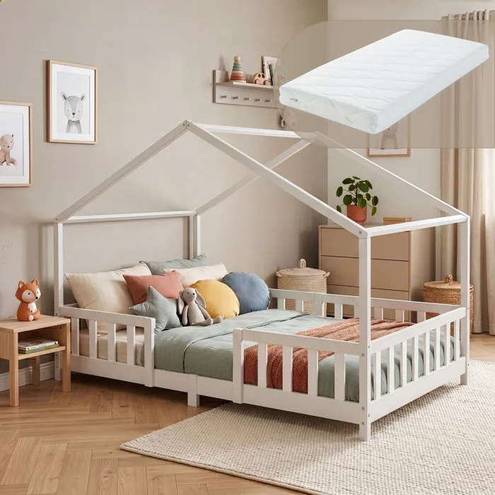 Lit d'enfant en forme de maison Treviolo avec matelas 120 x 200 cm bois de pin blanc en.casa