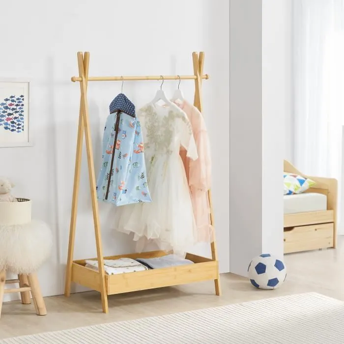 Portant à vêtements Sola pour enfant bambou en.casa