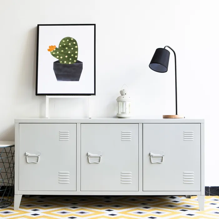 Meuble TV Kotka avec 3 portes 58 x 113 x 40 cm blanc en.casa