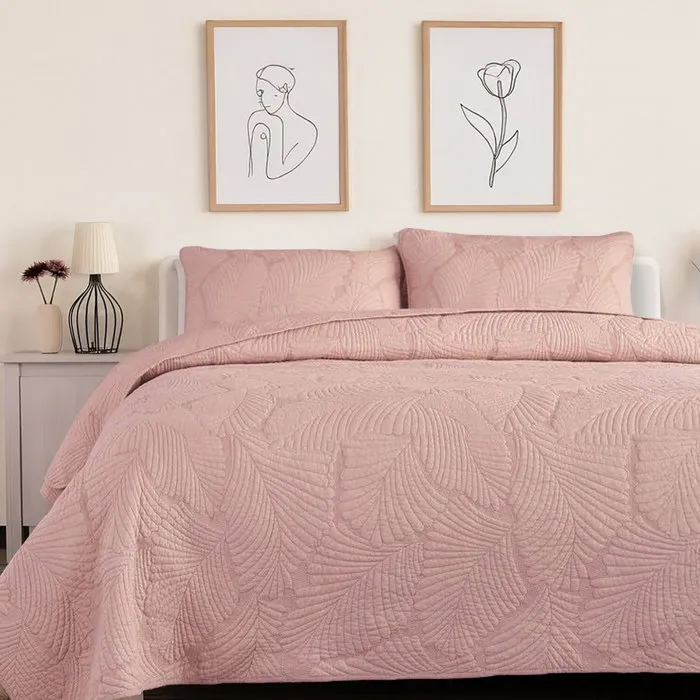 Boutis brodé Filoa en polyester blush 130 x 160