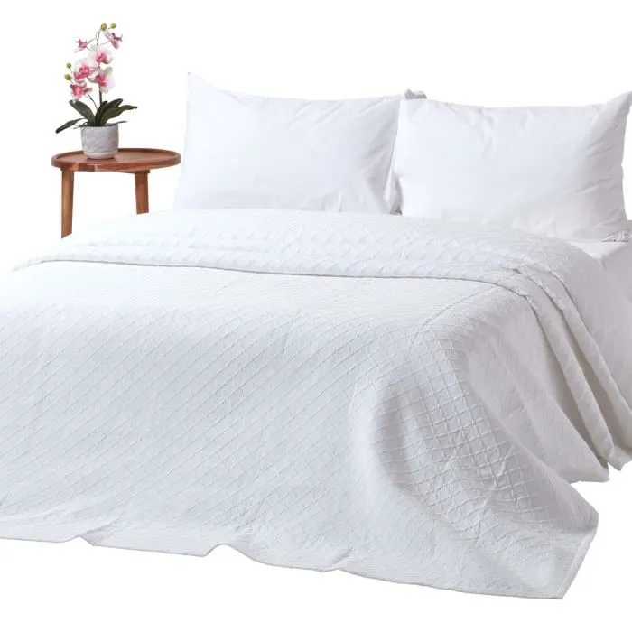 Couvre-lit Matelassé Motif Losanges - 230x260cm - Blanc - Homescapes