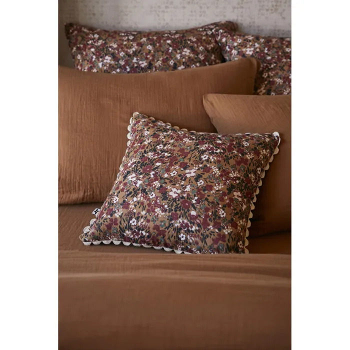 Coussin Déhoussable Festonné "capucine" 40 X 40 Cm "gaze De Coton" L'effet Papillon